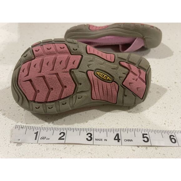 Keen Pink Neoprene Slip On‎ Water Shoes Baby - Picture 7 of 7